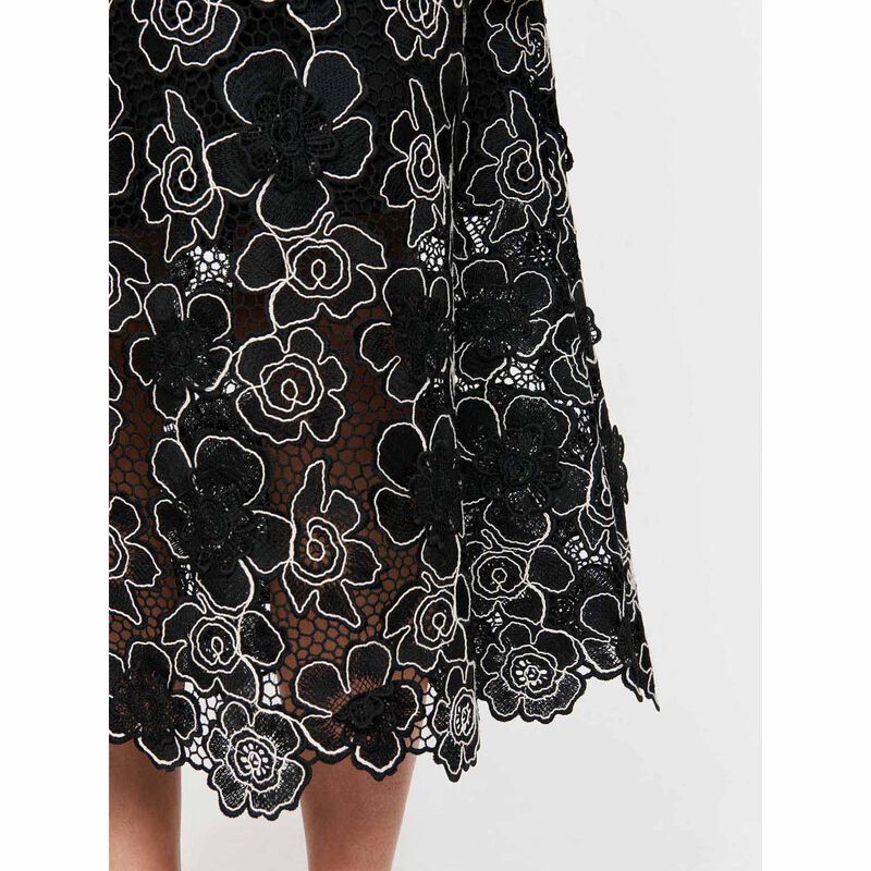 Veronika Maine Contrast Corded Lace Dress image number 2